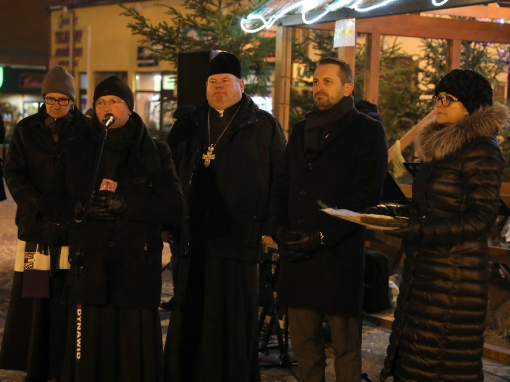 Spotkanie opłatkowe na hrubieszowskim Rynku (ZDJĘCIA)