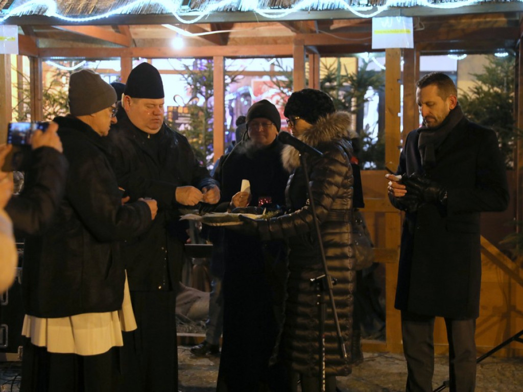Spotkanie opłatkowe na hrubieszowskim Rynku (ZDJĘCIA)