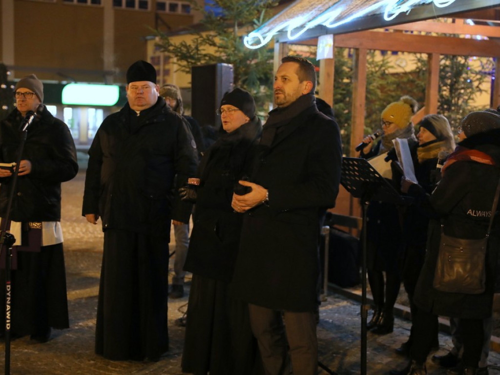 Spotkanie opłatkowe na hrubieszowskim Rynku (ZDJĘCIA)