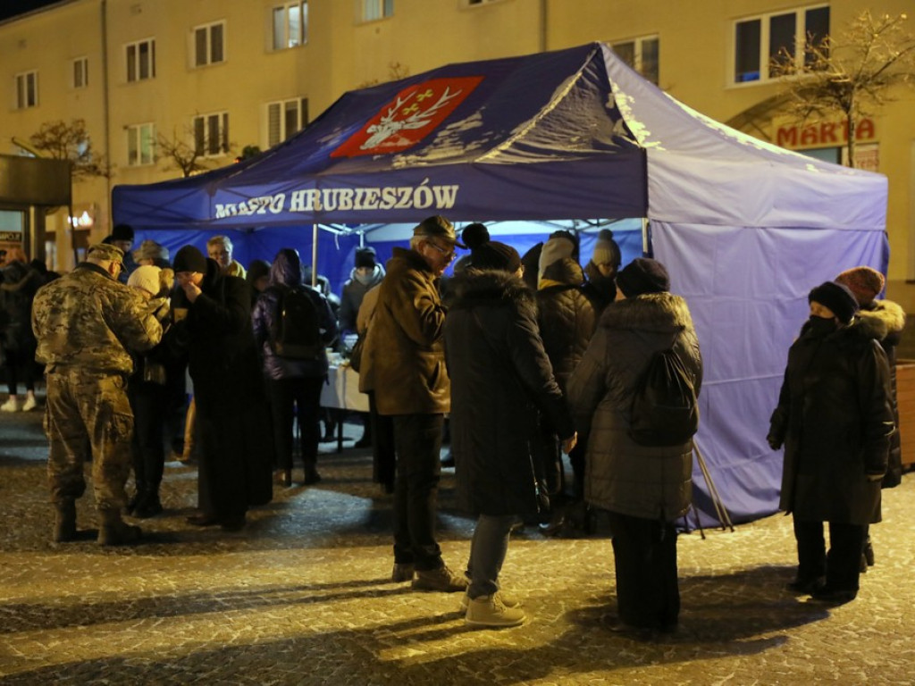 Spotkanie opłatkowe na hrubieszowskim Rynku (ZDJĘCIA)