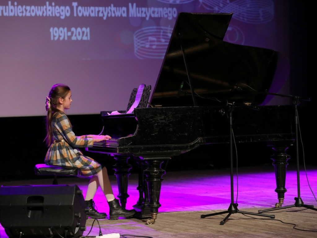Hrubieszów: Koncert kolęd i pastorałek (ZDJĘCIA)