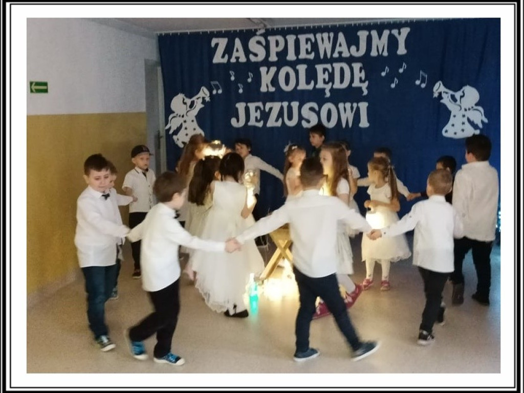 Spotkanie opłatkowe w Przedszkolu nr 1 przy ul. Gródeckiej (ZDJĘCIA)