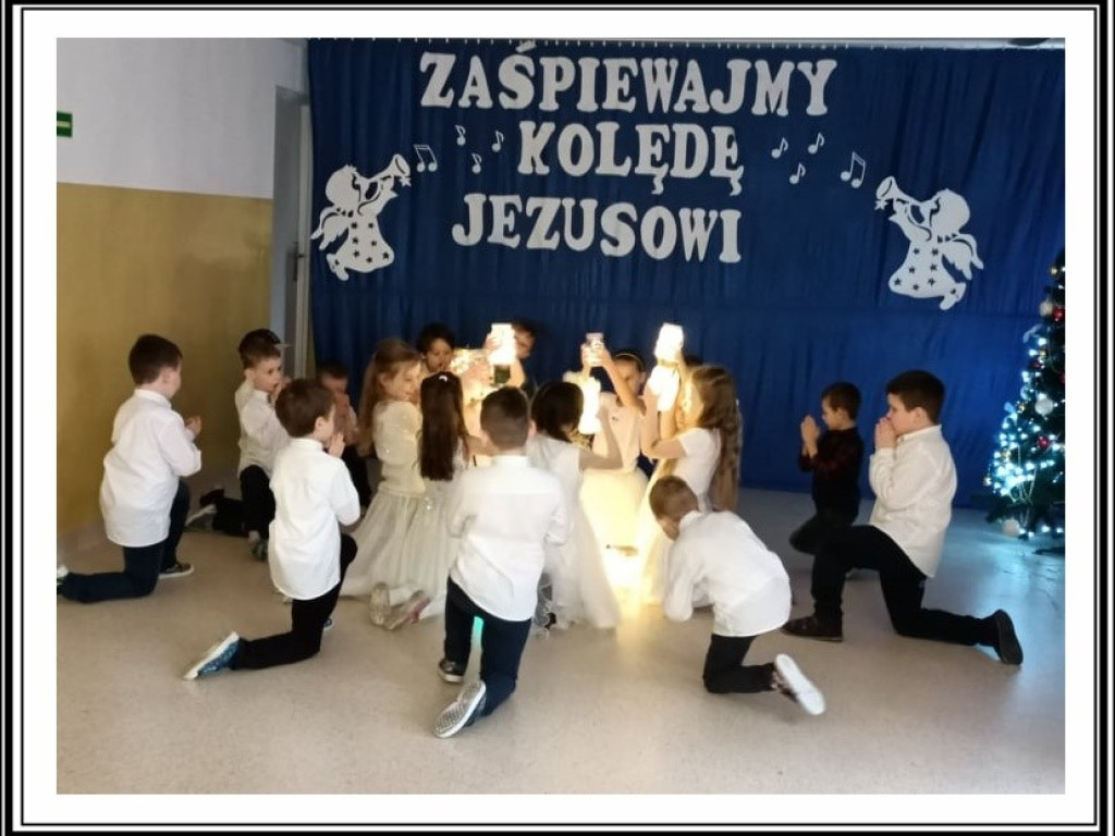 Spotkanie opłatkowe w Przedszkolu nr 1 przy ul. Gródeckiej (ZDJĘCIA)