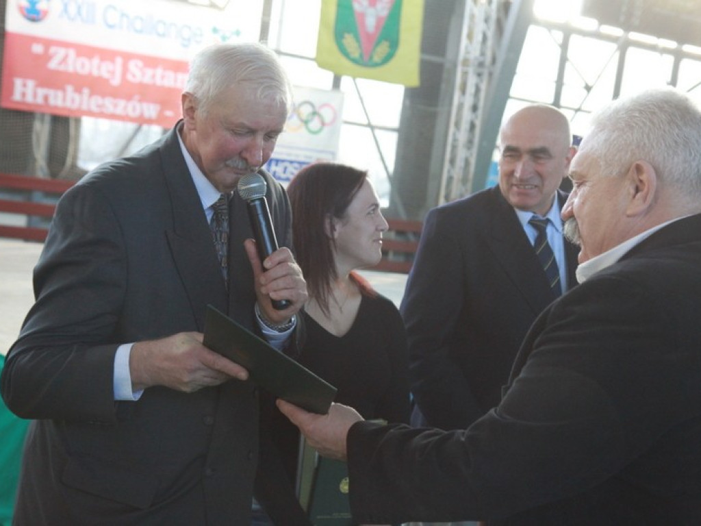 100 lat hrubieszowskiego sportu: Tak było - Jubileusz 90 lat i otwarcie stadionu (ZDJĘCIA)