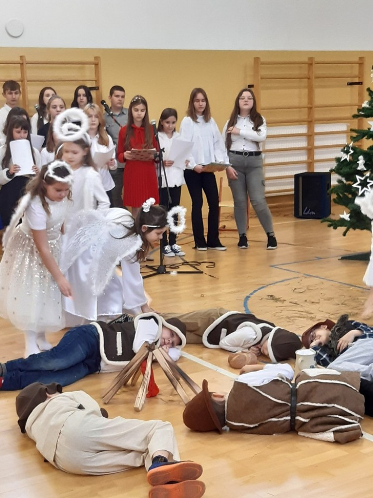Jasełka w Mienianach (ZDJĘCIA)