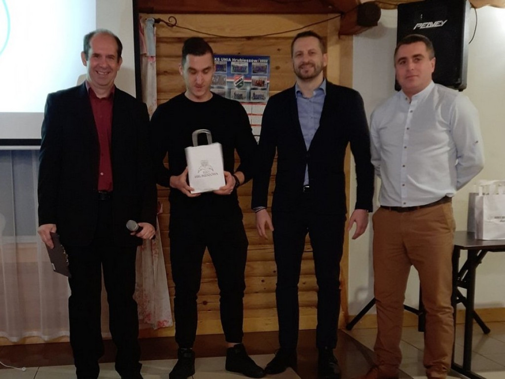 Podsumowanie sezonu 2021 sekcji lekkiej atletyki Unii Hrubieszów (ZDJĘCIA)