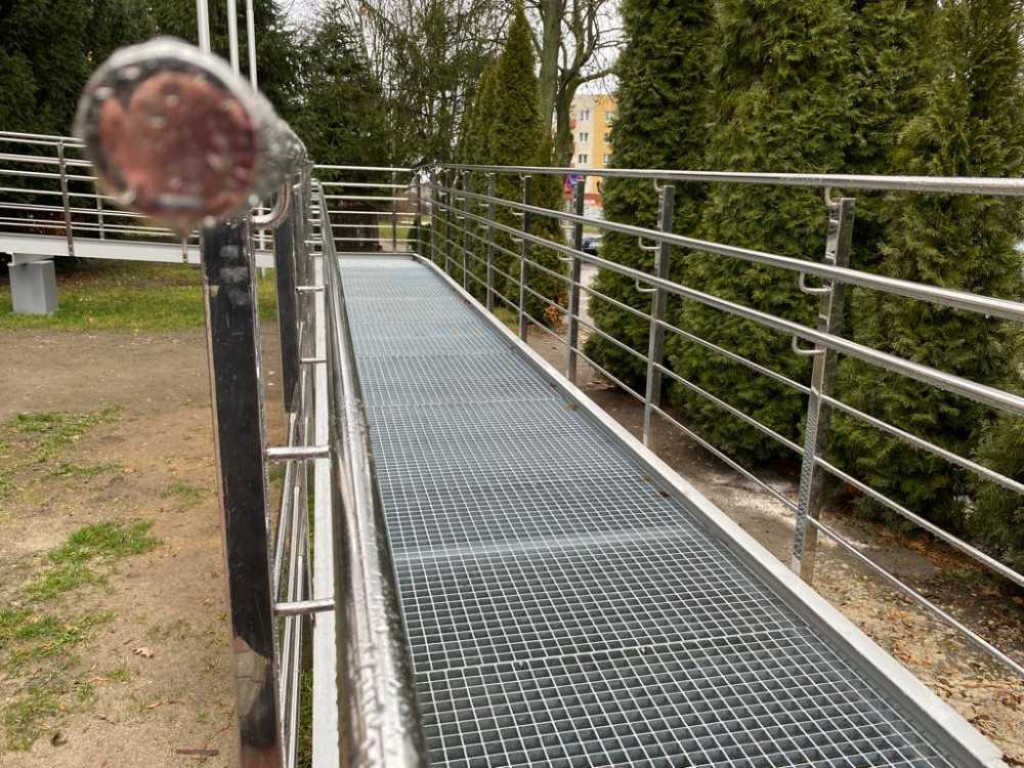 Hrubieszów: Remont wejścia do starostwa zakończony (ZDJĘCIA)