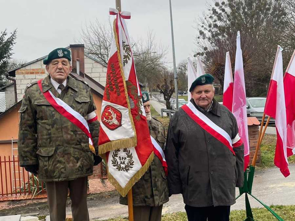 Hrubieszów: Światowy Związek Żołnierzy Armii Krajowej uczcił pamięć pomordowanych żołnierzy AK i BCh (ZDJĘCIA)