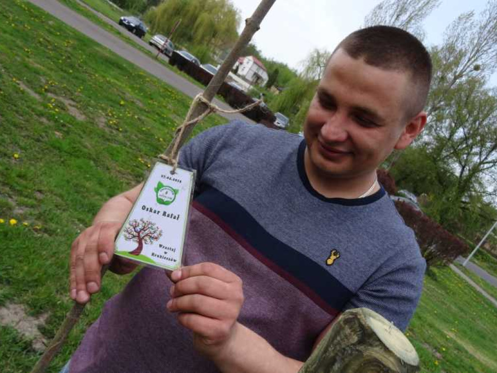 Wrastaj w Hrubieszów - rusza kolejna edycja akcji sadzenia drzewek dla dzieci (ZDJECIA)