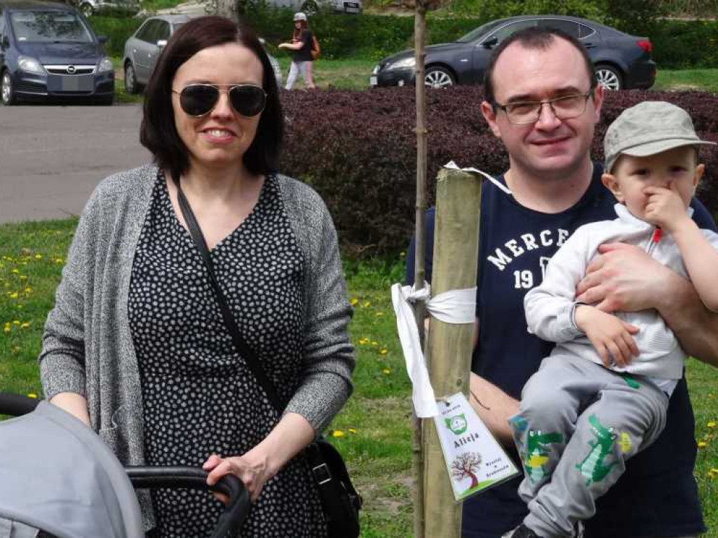 Wrastaj w Hrubieszów - rusza kolejna edycja akcji sadzenia drzewek dla dzieci (ZDJECIA)