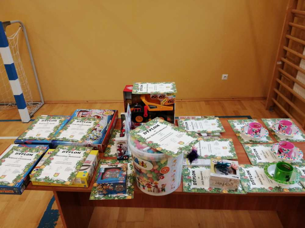 Czerniczyn: Najpiękniejsze bombki przedszkolaków (ZDJĘCIA)