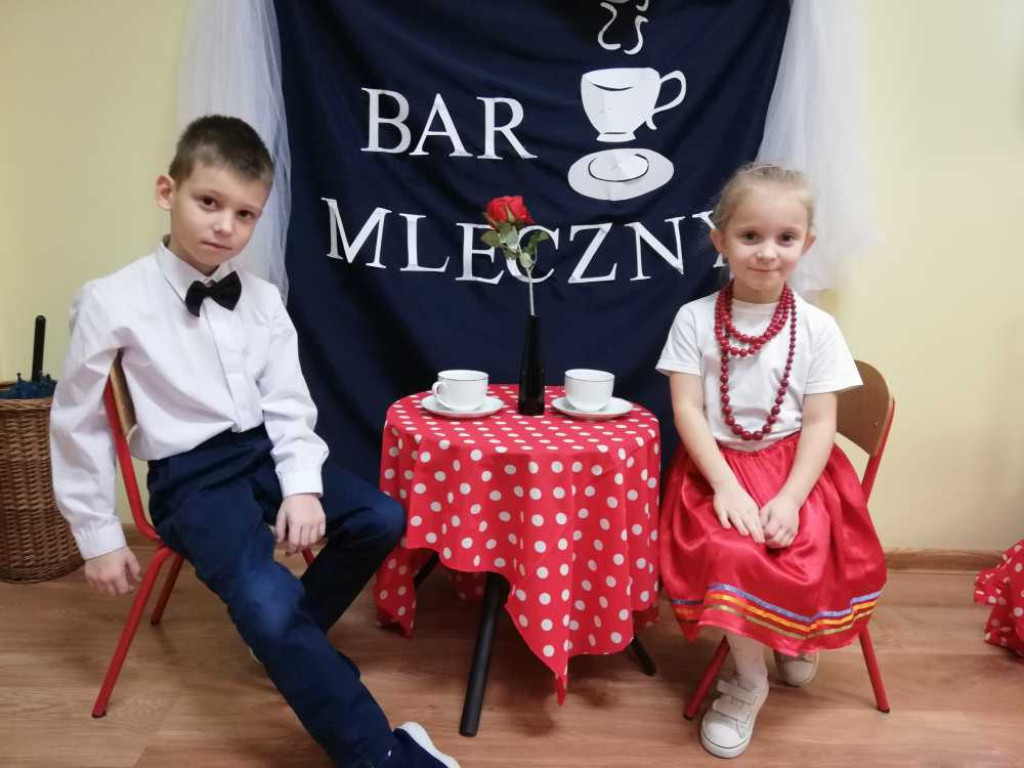 Hrubieszów: Dzień Babci i Dziadka w Miejskim Przedszkolu nr 3 przy ul. Grotthusów (ZDJĘCIA, WIDEO)