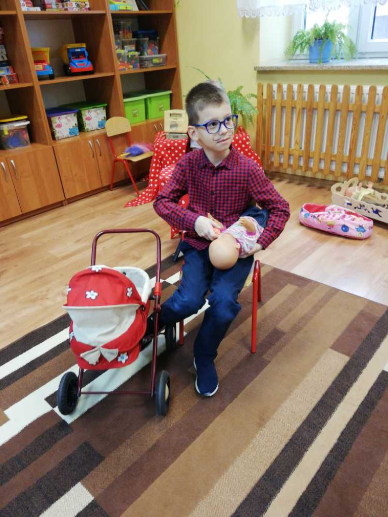 Hrubieszów: Dzień Babci i Dziadka w Miejskim Przedszkolu nr 3 przy ul. Grotthusów (ZDJĘCIA, WIDEO)