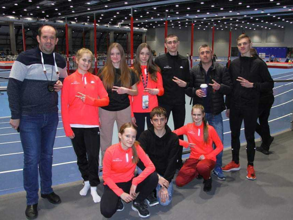 Rekordowy pierwszy start lekkoatletów Unii Hrubieszów w 2022 roku (ZDJĘCIA)