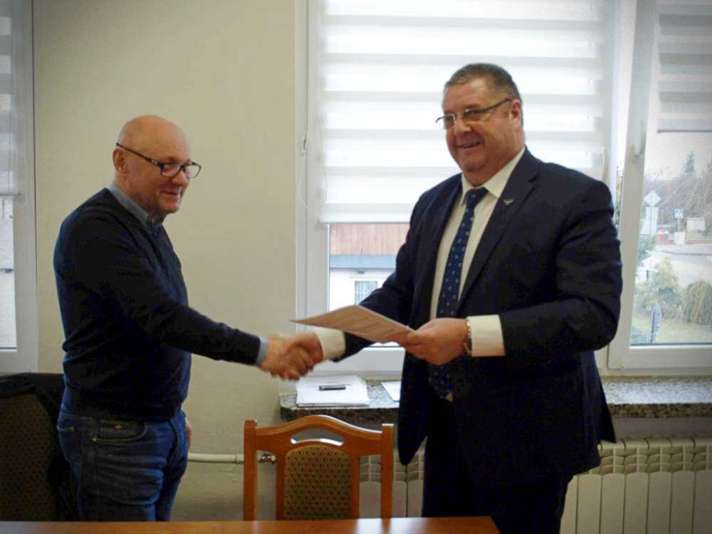 Rusza budowa sali sportowej w Uchaniach (ZDJĘCIA)