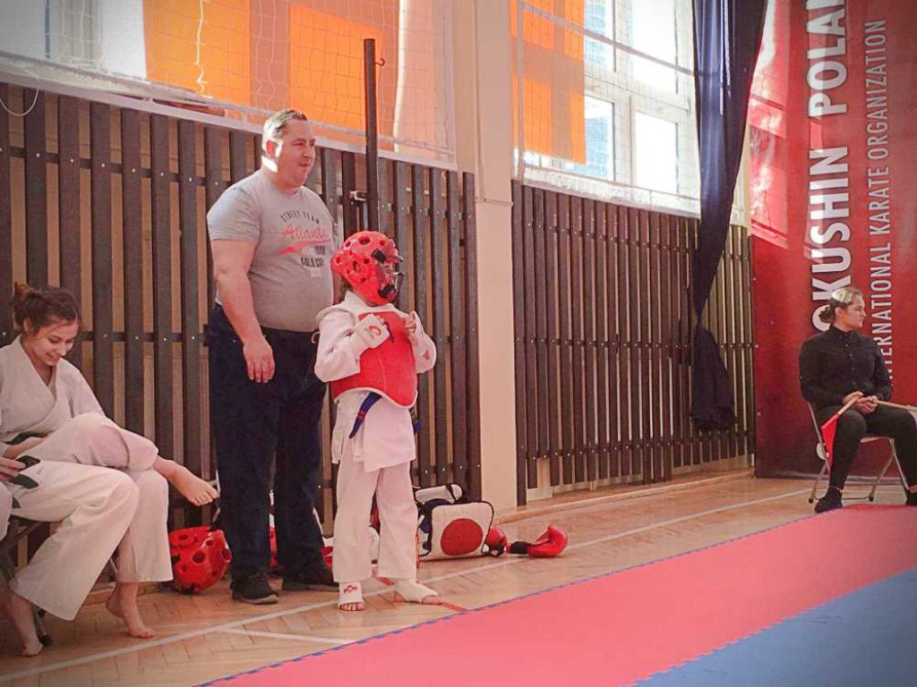 14 medali i 2 miejsce Hrubieszowskiej Sekcji Karate w mistrzostwach województwa (ZDJĘCIA)