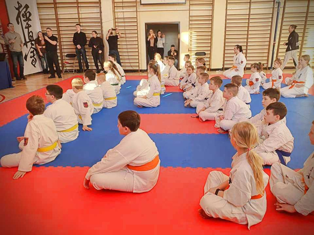 14 medali i 2 miejsce Hrubieszowskiej Sekcji Karate w mistrzostwach województwa (ZDJĘCIA)