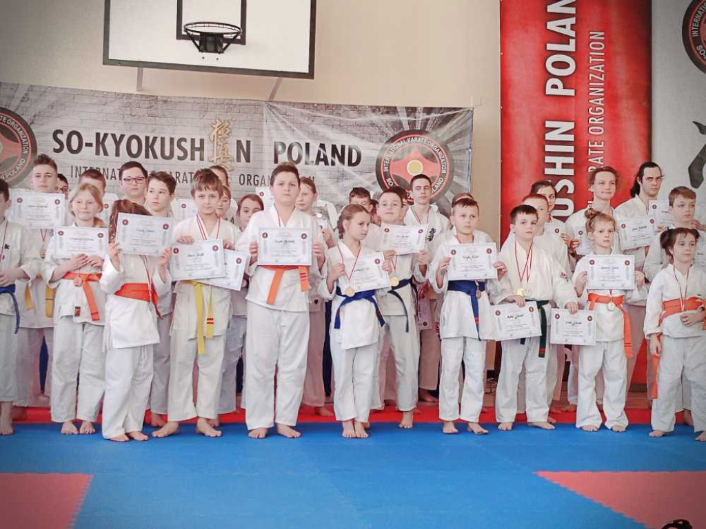14 medali i 2 miejsce Hrubieszowskiej Sekcji Karate w mistrzostwach województwa (ZDJĘCIA)