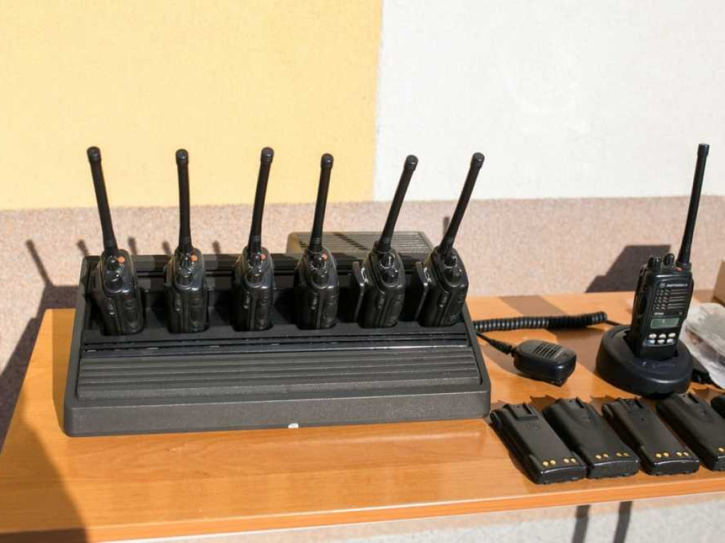 Sprzęt łączności od Zakładu Karnego w Hrubieszowie dla OSP