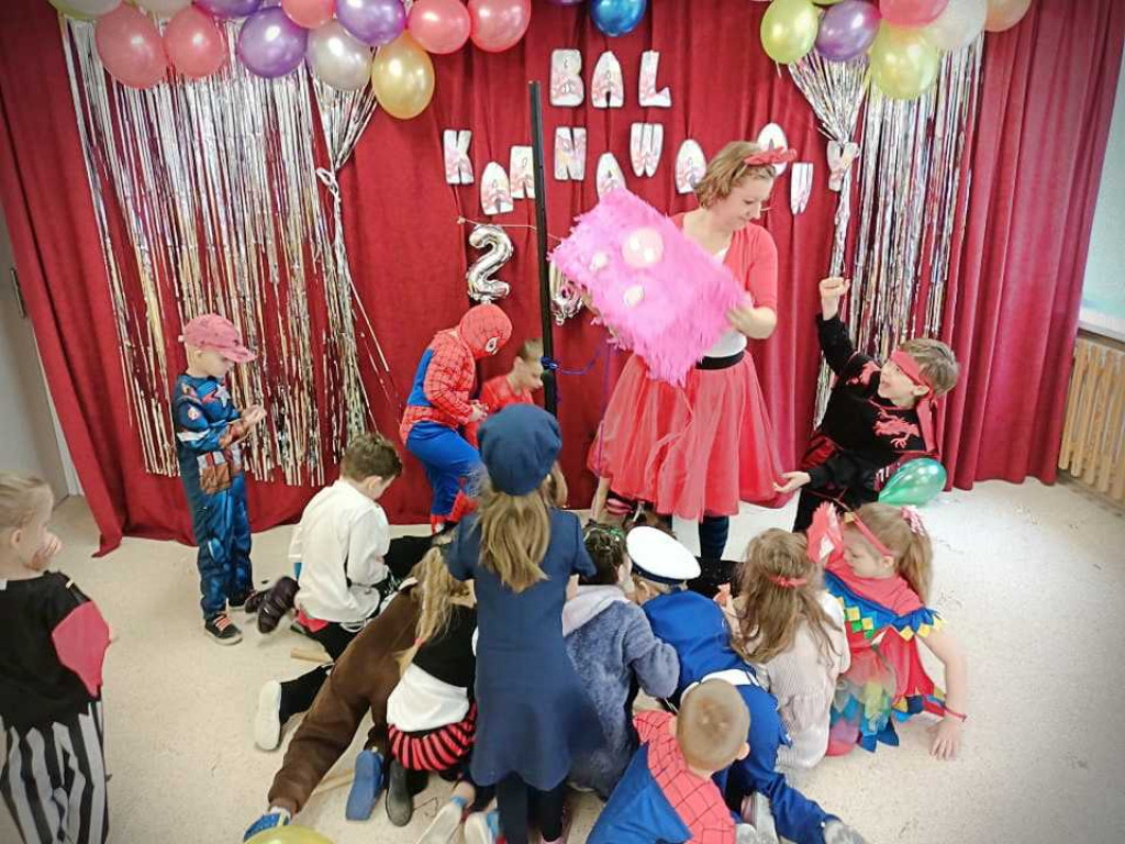 Bal karnawałowy w Przedszkolu nr 1 (ZDJĘCIA)