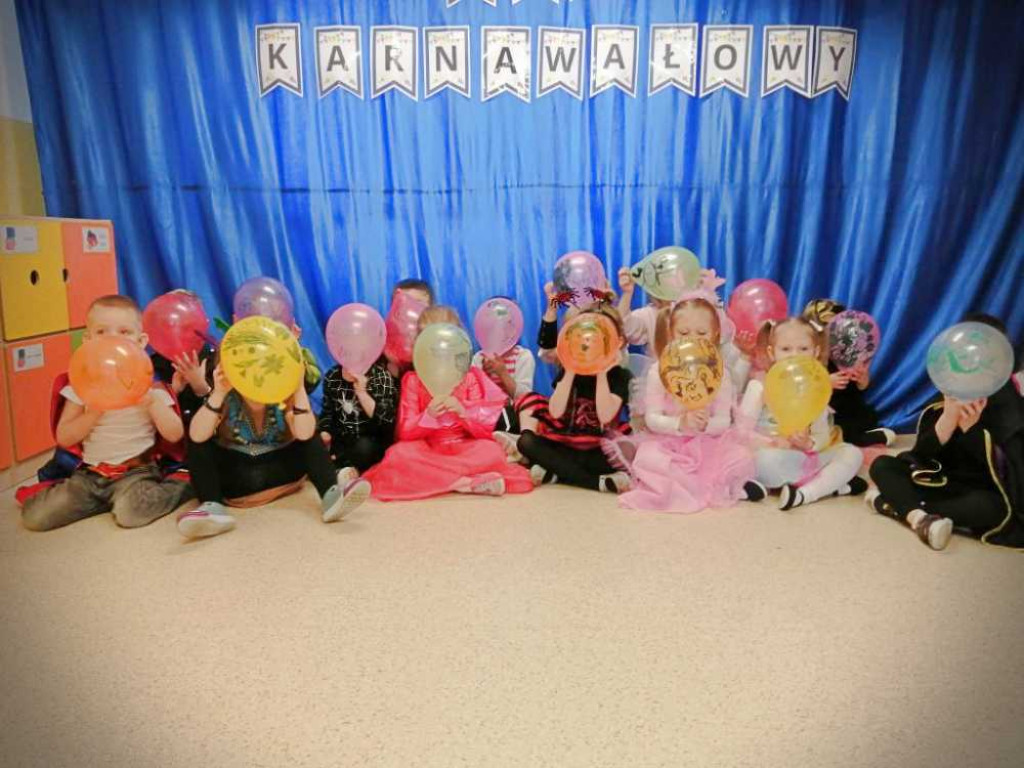 Bal karnawałowy w Przedszkolu nr 1 (ZDJĘCIA)