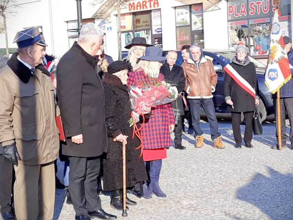 Hrubieszów: Uczczono 80 rocznicę utworzenia Armii Krajowej (ZDJĘCIA)