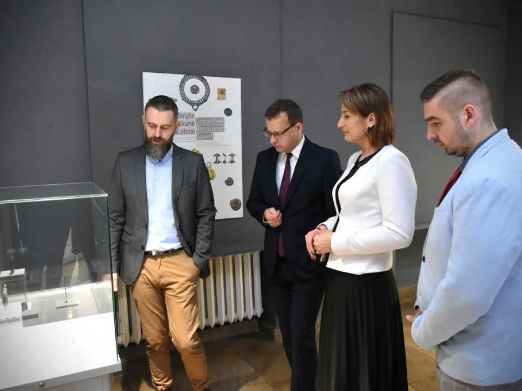 Rękopisy Bolesława Leśmiana przekazane do hrubieszowskiego muzeum (ZDJĘCIA)