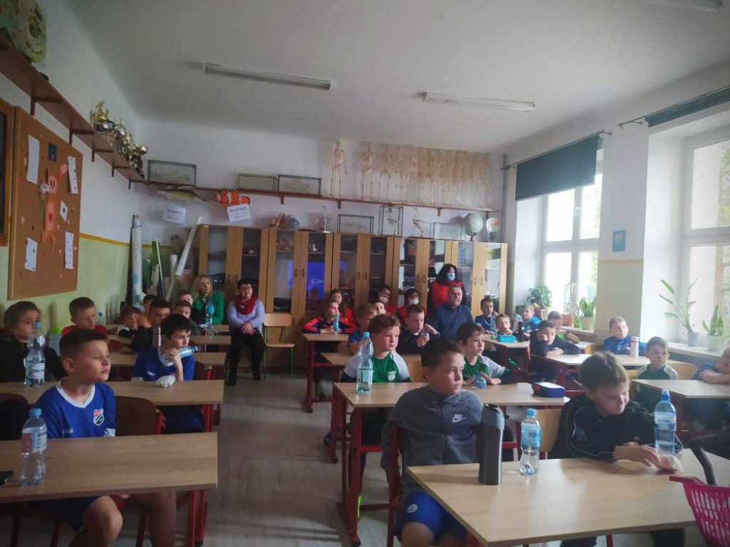 Hrubieszów: Caritas na spotkaniu z młodymi sportowcami (ZDJĘCIA)
