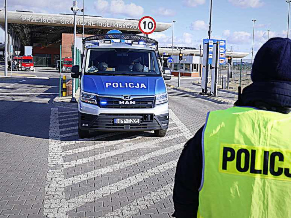 Hrubieszowska Policja: Naszym priorytetem jest to, żeby każdy czuł się bezpiecznie (ZDJĘCIA)