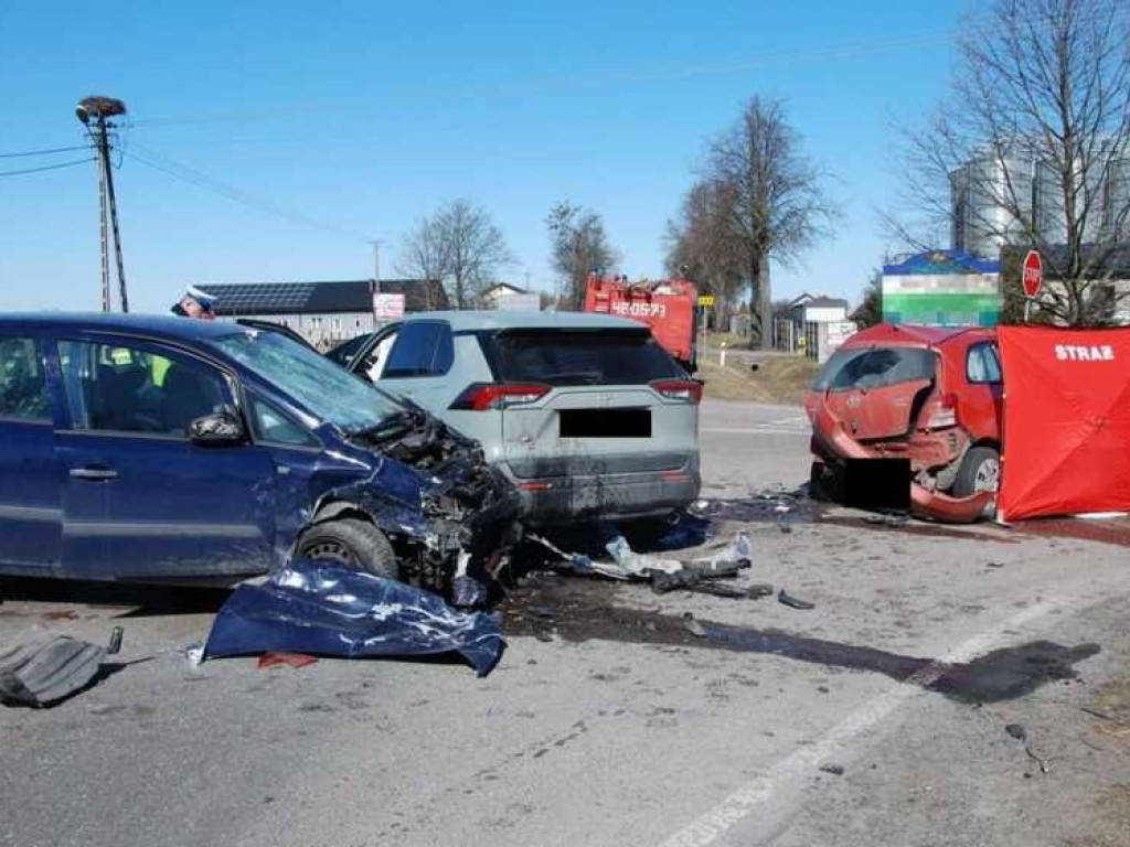 Gmina Uchanie: Tragiczne zderzenie trzech aut w Teratynie (ZDJĘCIA)