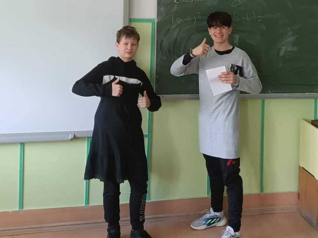 Dzień Kobiet w hrubieszowskiej Dwójce (ZDJĘCIA)
