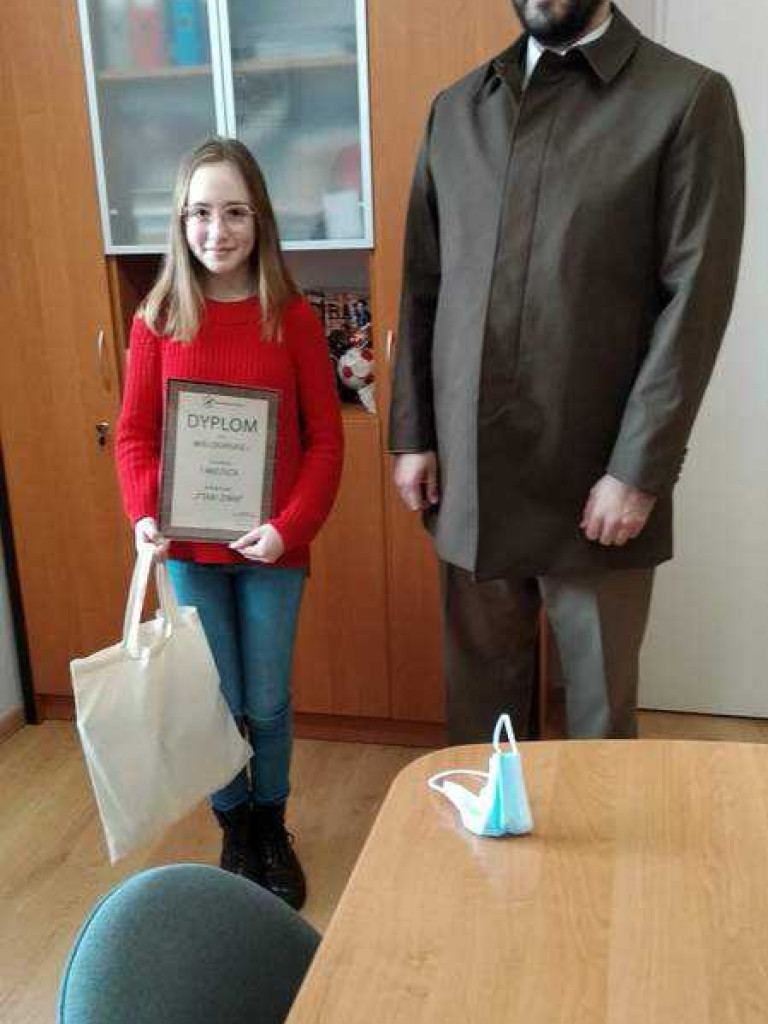 Nagroda dla Mai Osińskiej z hrubieszowskiej Trójki (ZDJĘCIA)