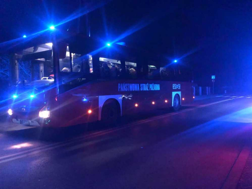 Hrubieszów: Strażacy pomagają uchodźcom z Ukrainy (ZDJĘCIA)