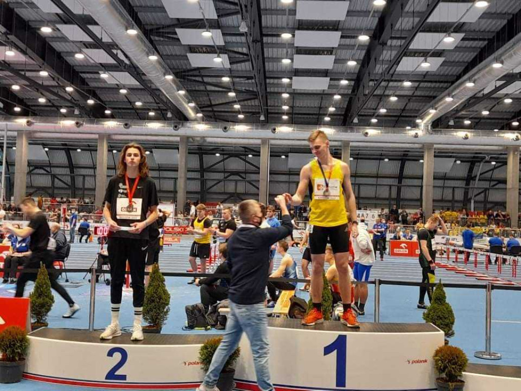 Hrubieszowskie tabele lekkoatletyczne sezonu halowego 2022 (ZDJĘCIA)