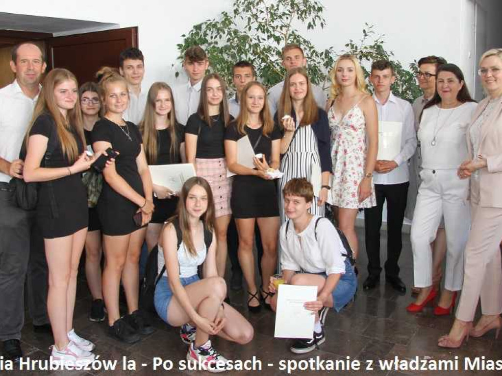 Hrubieszowskie tabele lekkoatletyczne sezonu halowego 2022 (ZDJĘCIA)