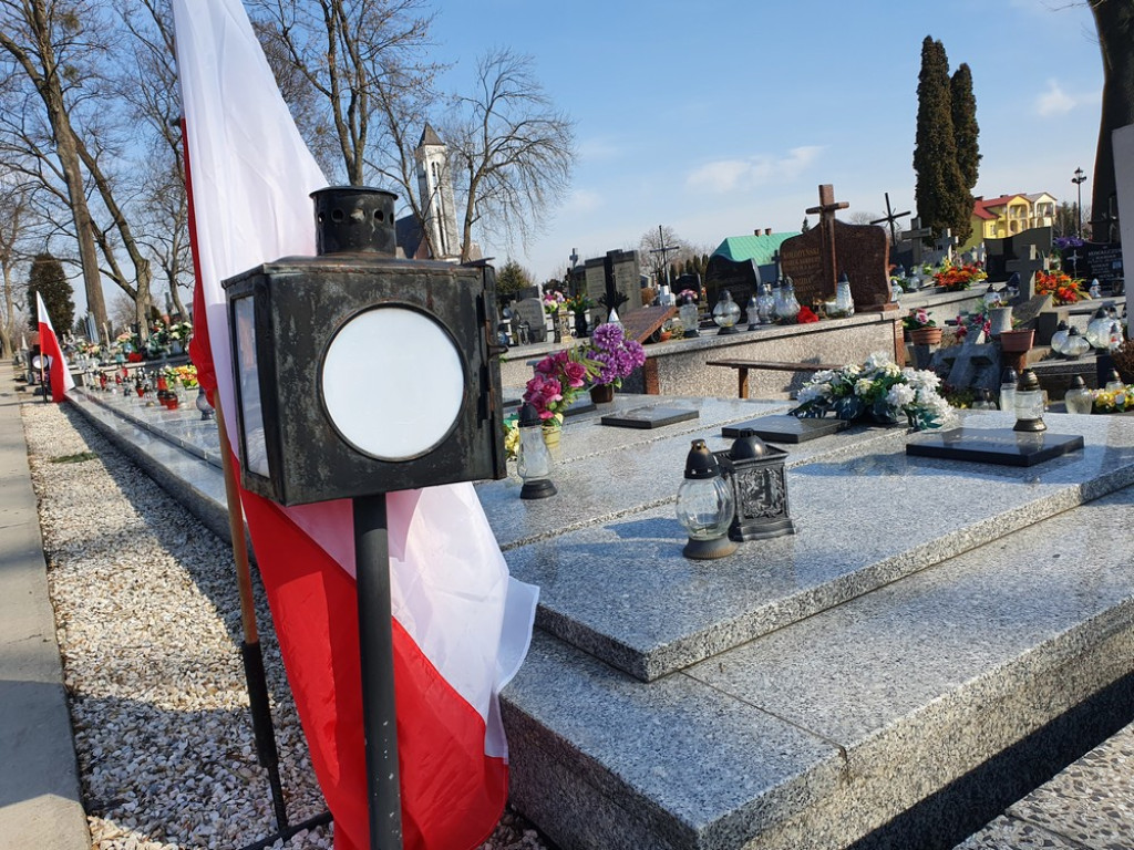Hrubieszów: Uczczono pamięć pomordowanych kolejarzy i osób cywilnych (ZDJĘCIA)