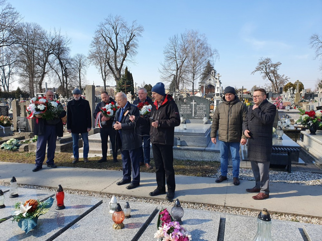 Hrubieszów: Uczczono pamięć pomordowanych kolejarzy i osób cywilnych (ZDJĘCIA)