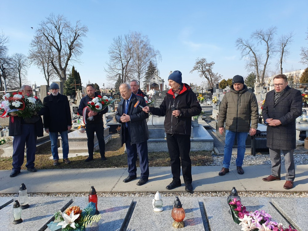 Hrubieszów: Uczczono pamięć pomordowanych kolejarzy i osób cywilnych (ZDJĘCIA)