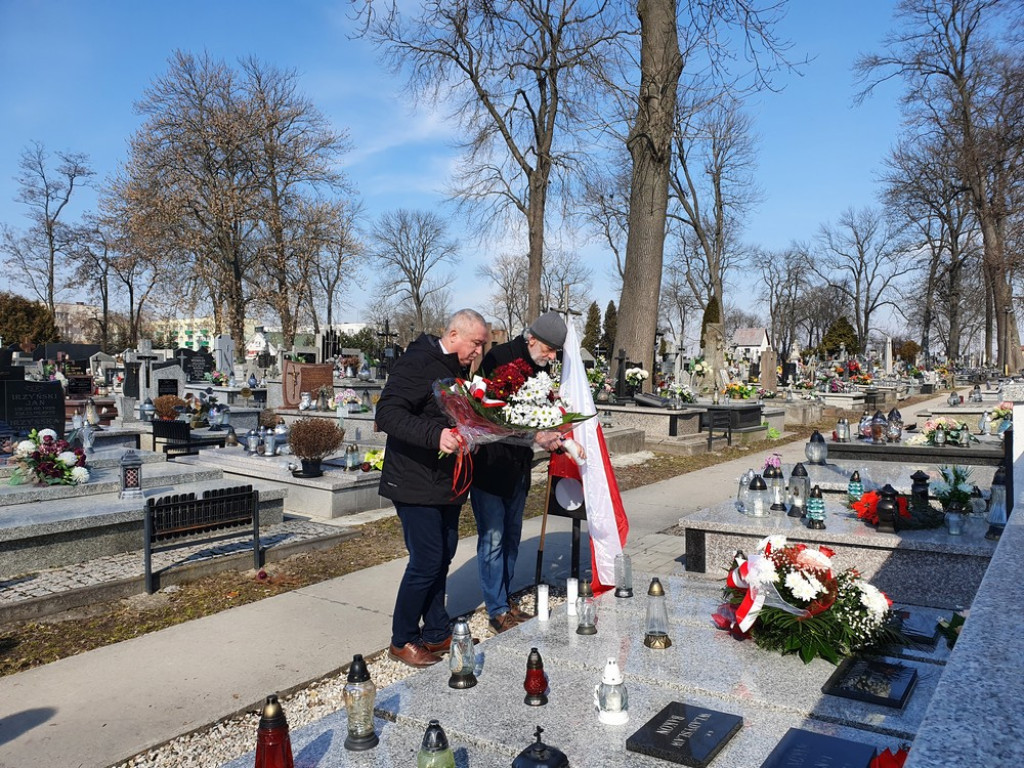 Hrubieszów: Uczczono pamięć pomordowanych kolejarzy i osób cywilnych (ZDJĘCIA)