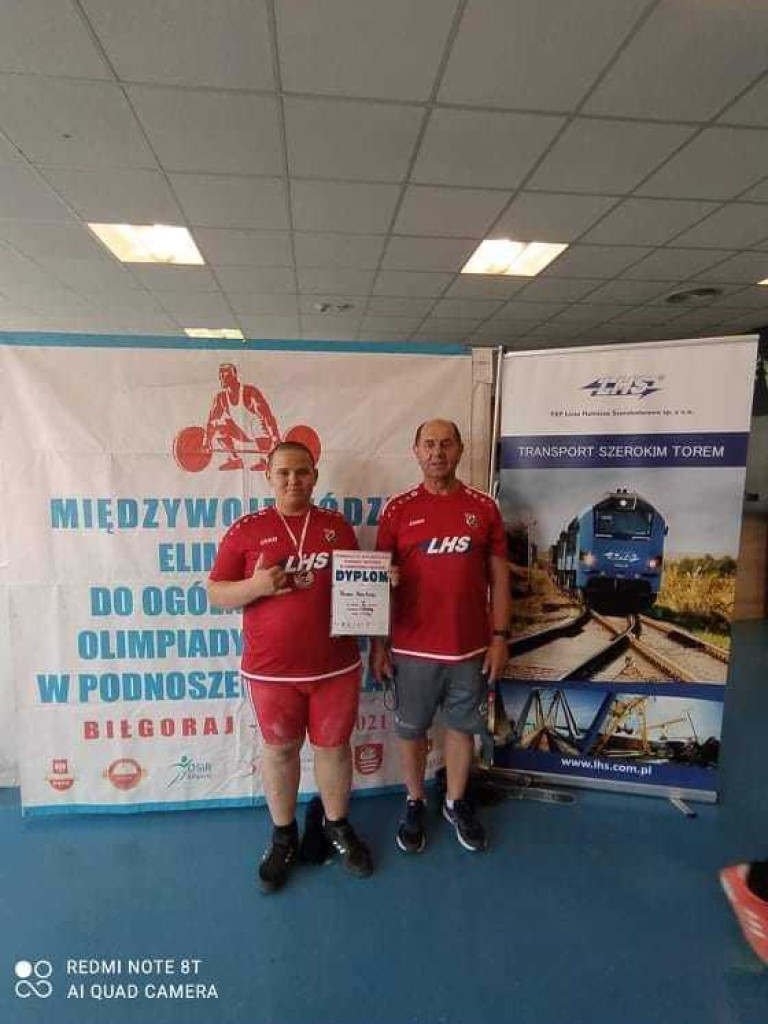 Tabele wyników sztangistów MKS Unii Hrubieszów za sezon 2021 (ZDJĘCIA)
