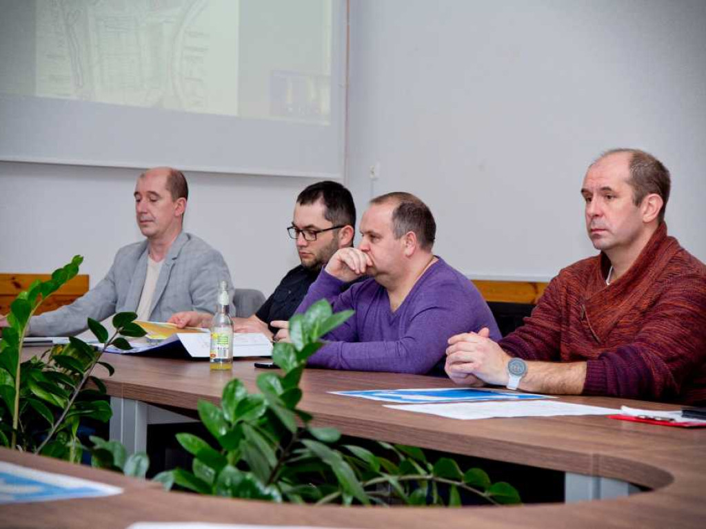 Hrubieszów: Rozmawiali o rozbudowie HOSiR (ZDJĘCIA)