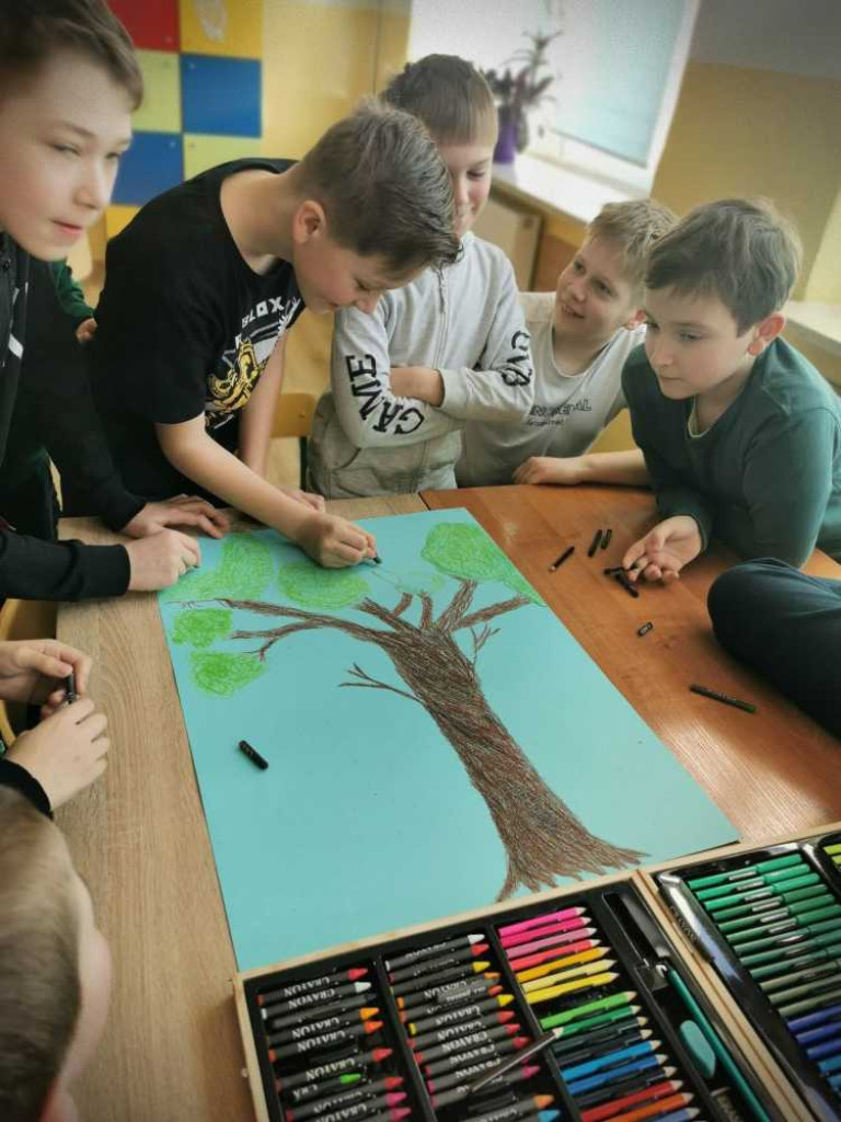 Hrubieszów: Pierwszy dzień wiosny w Dwójce (ZDJĘCIA)