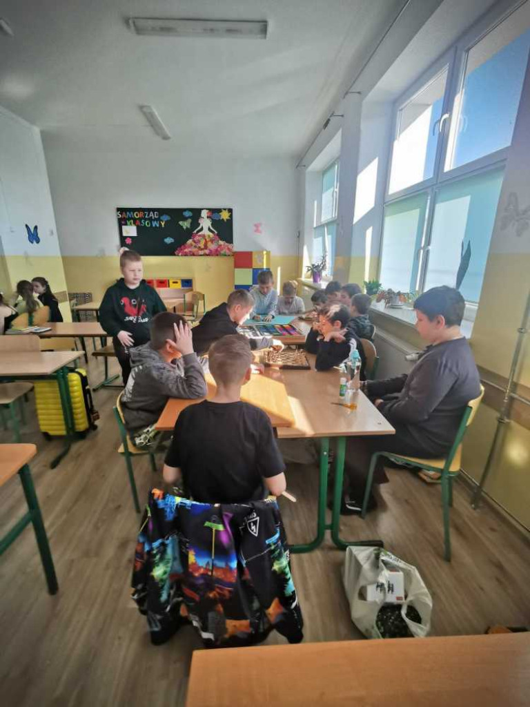 Hrubieszów: Pierwszy dzień wiosny w Dwójce (ZDJĘCIA)