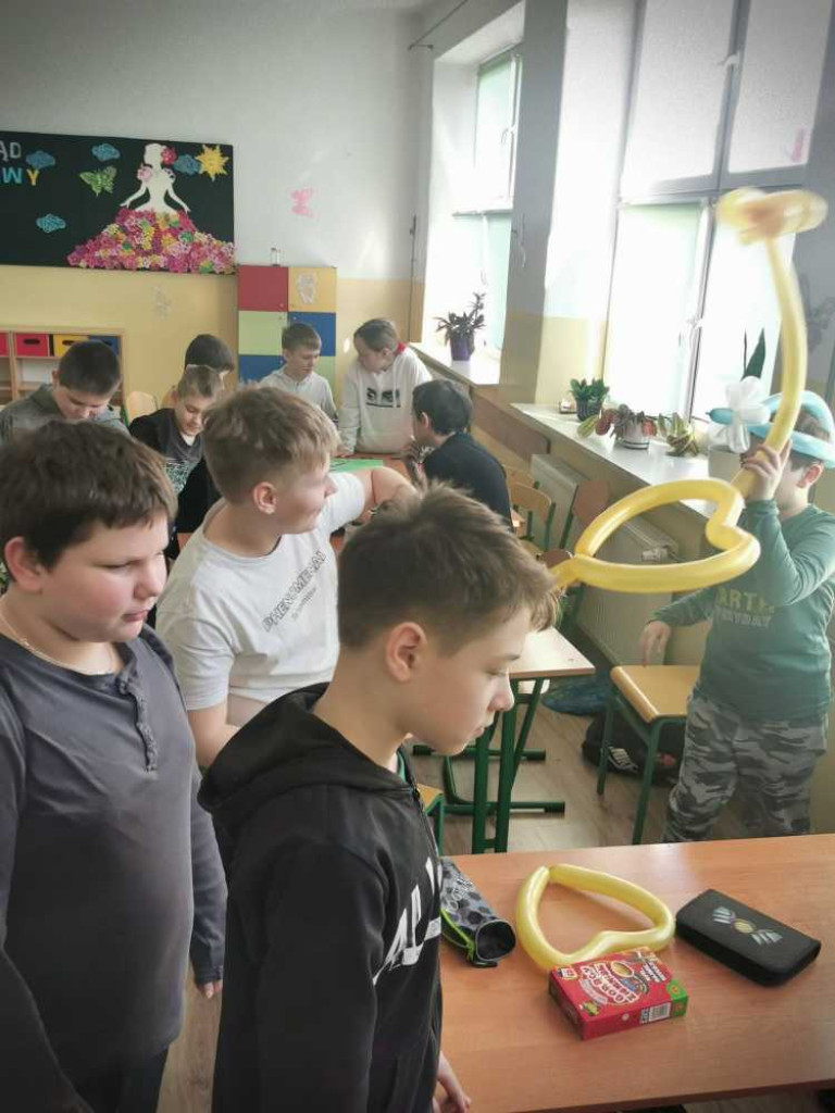 Hrubieszów: Pierwszy dzień wiosny w Dwójce (ZDJĘCIA)