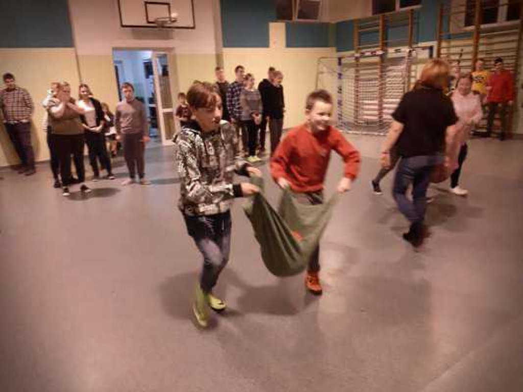 SOSW Hrubieszów: Witaj wiosno na sportowo! (ZDJĘCIA)