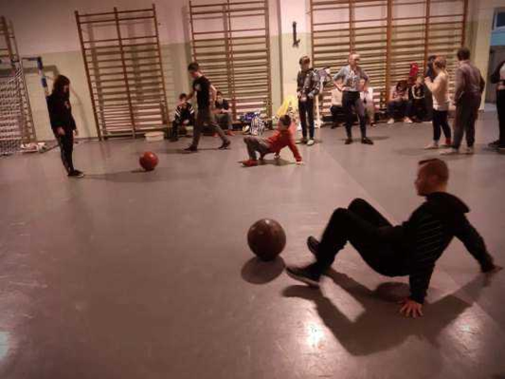 SOSW Hrubieszów: Witaj wiosno na sportowo! (ZDJĘCIA)