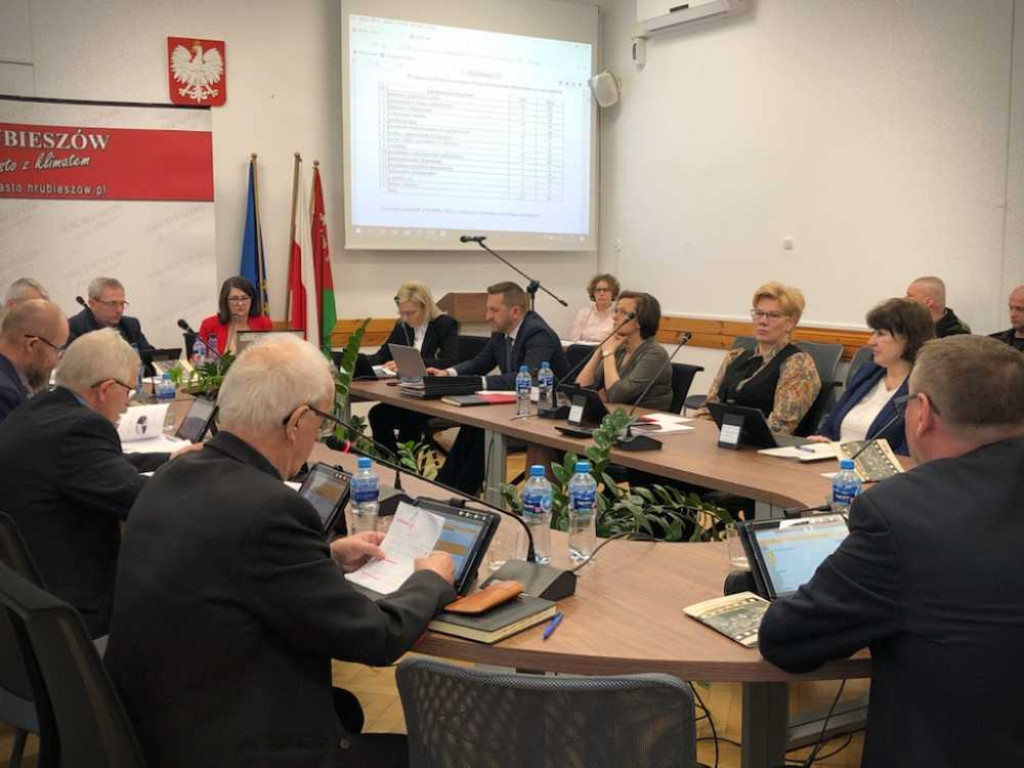 Hrubieszów: Podziękowania za pomoc dla służb mundurowych (ZDJĘCIA)