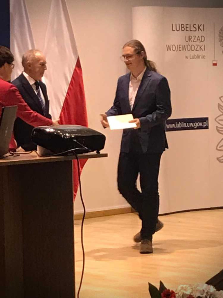 Hrubieszów: Stypendyści ze Staszica (ZDJĘCIA)