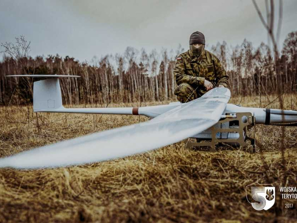 1000 godzin lotów dronów rozpoznawczych WOT na granicy (ZDJĘCIA, WIDEO)