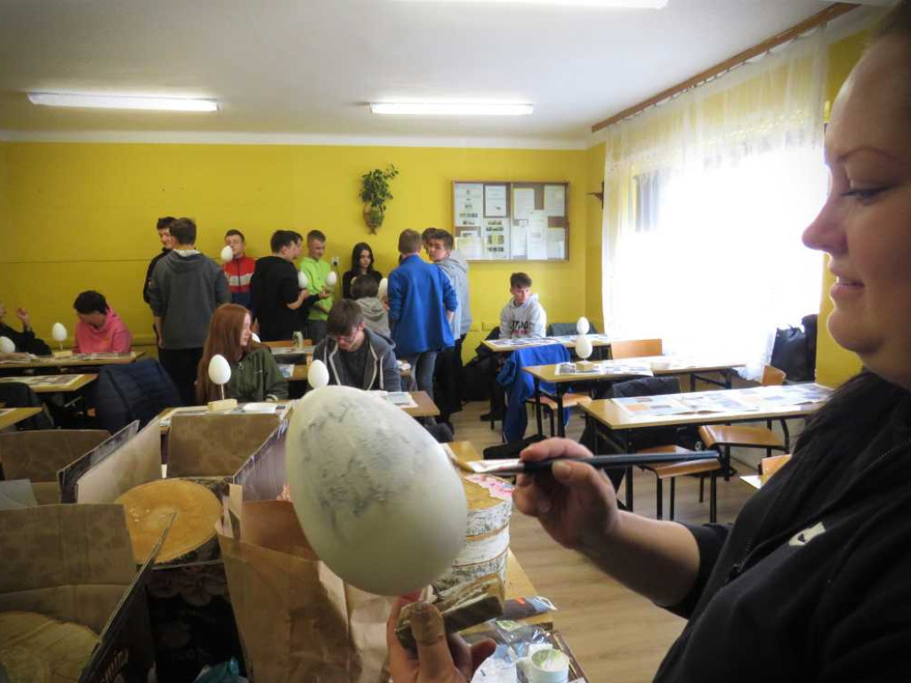 Świąteczne warsztaty artystyczne w hrubieszowskim technikum (ZDJĘCIA)
